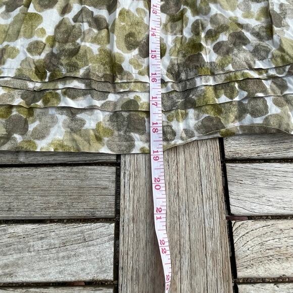 Anne Taylor Loft Womens Size 4 Mini Skirt Dotted Green Tan White Ruffled Lined - Picture 10 of 15